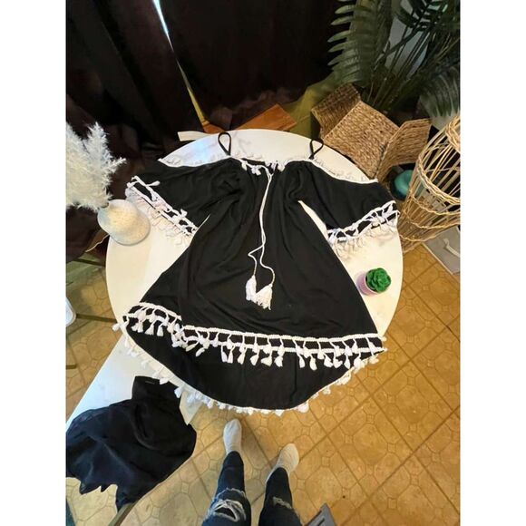 Plus Size Off Shoulder Boho Tassel Blouse Black White Trim 2X oversize - Picture 3 of 9